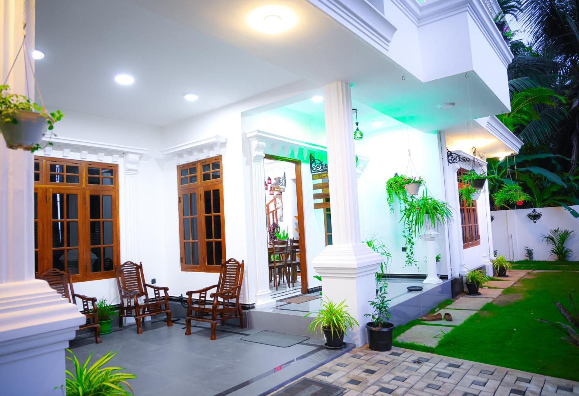Munril Guest Apartment Jaffna Luaran gambar