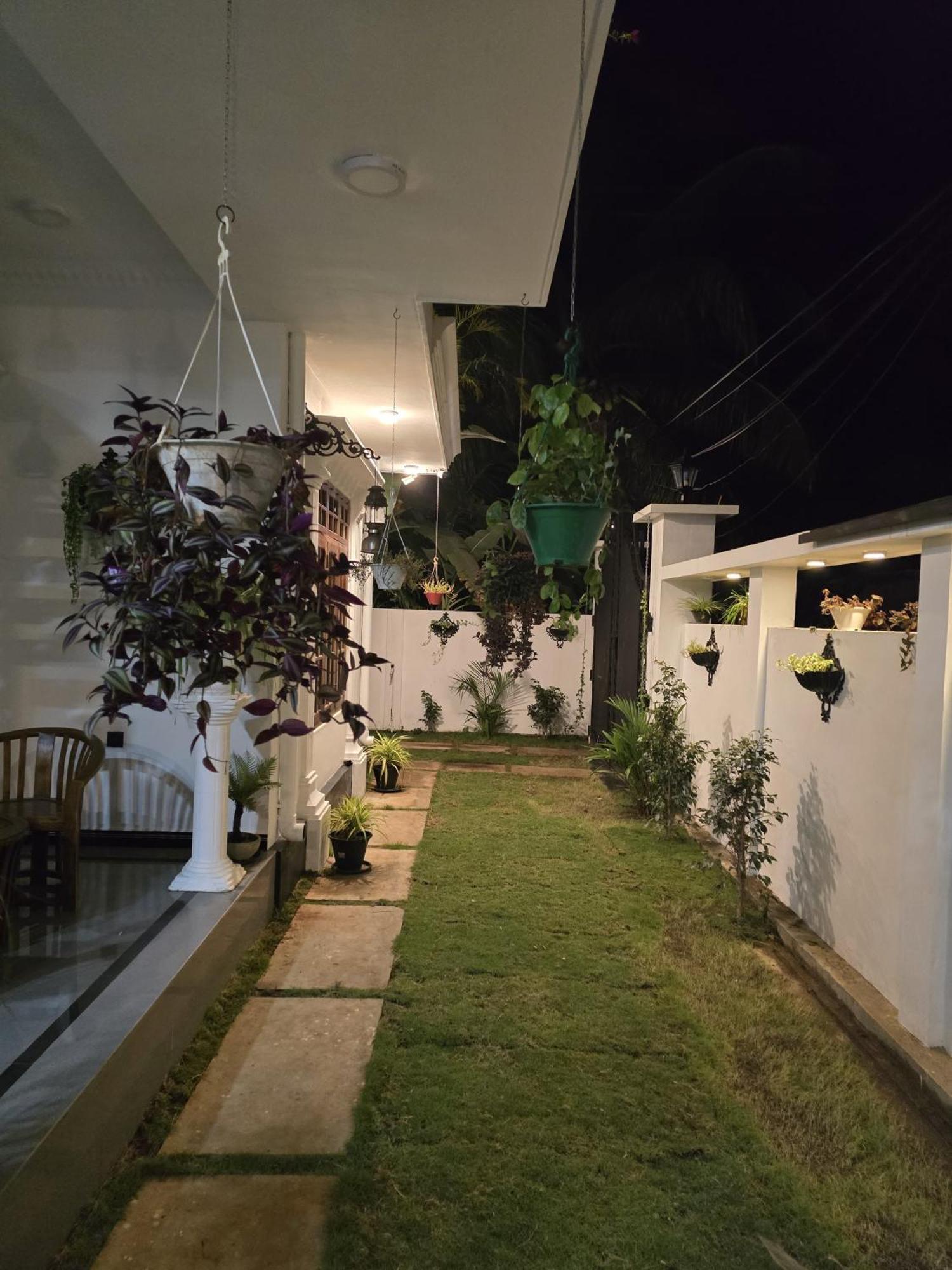 Munril Guest Apartment Jaffna Luaran gambar